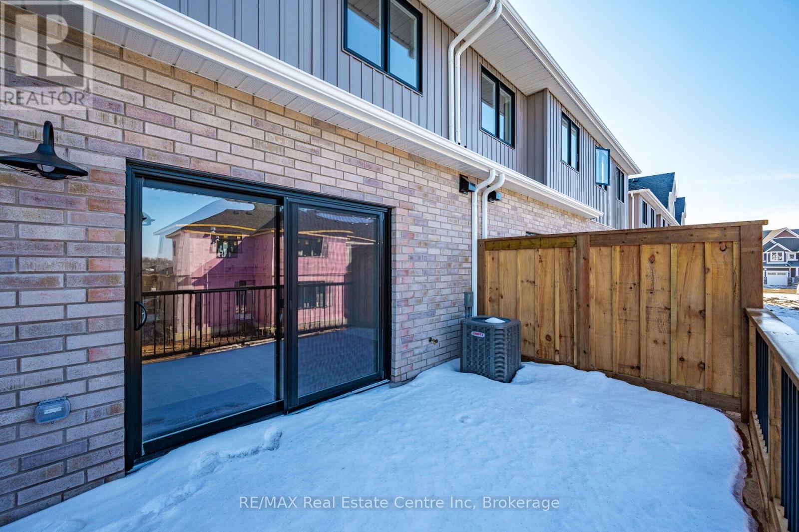 41 Hedley Lane, Centre Wellington, Ontario  N0B 1S0 - Photo 41 - X12968414