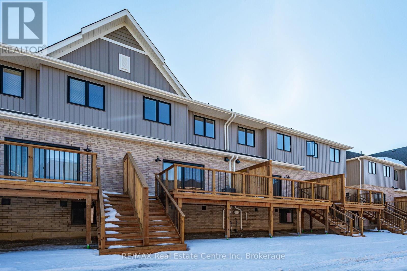 41 Hedley Lane, Centre Wellington, Ontario  N0B 1S0 - Photo 45 - X12968414