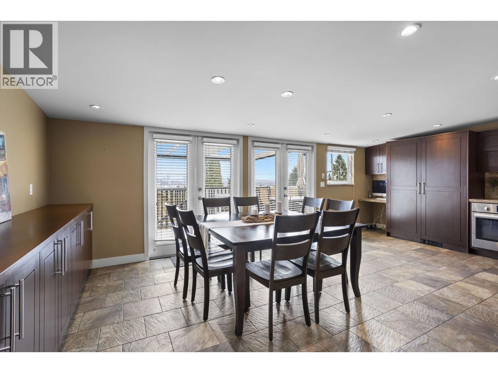 831 Whitchurch Street, North Vancouver, British Columbia  V7L 2A5 - Photo 13 - R3108209