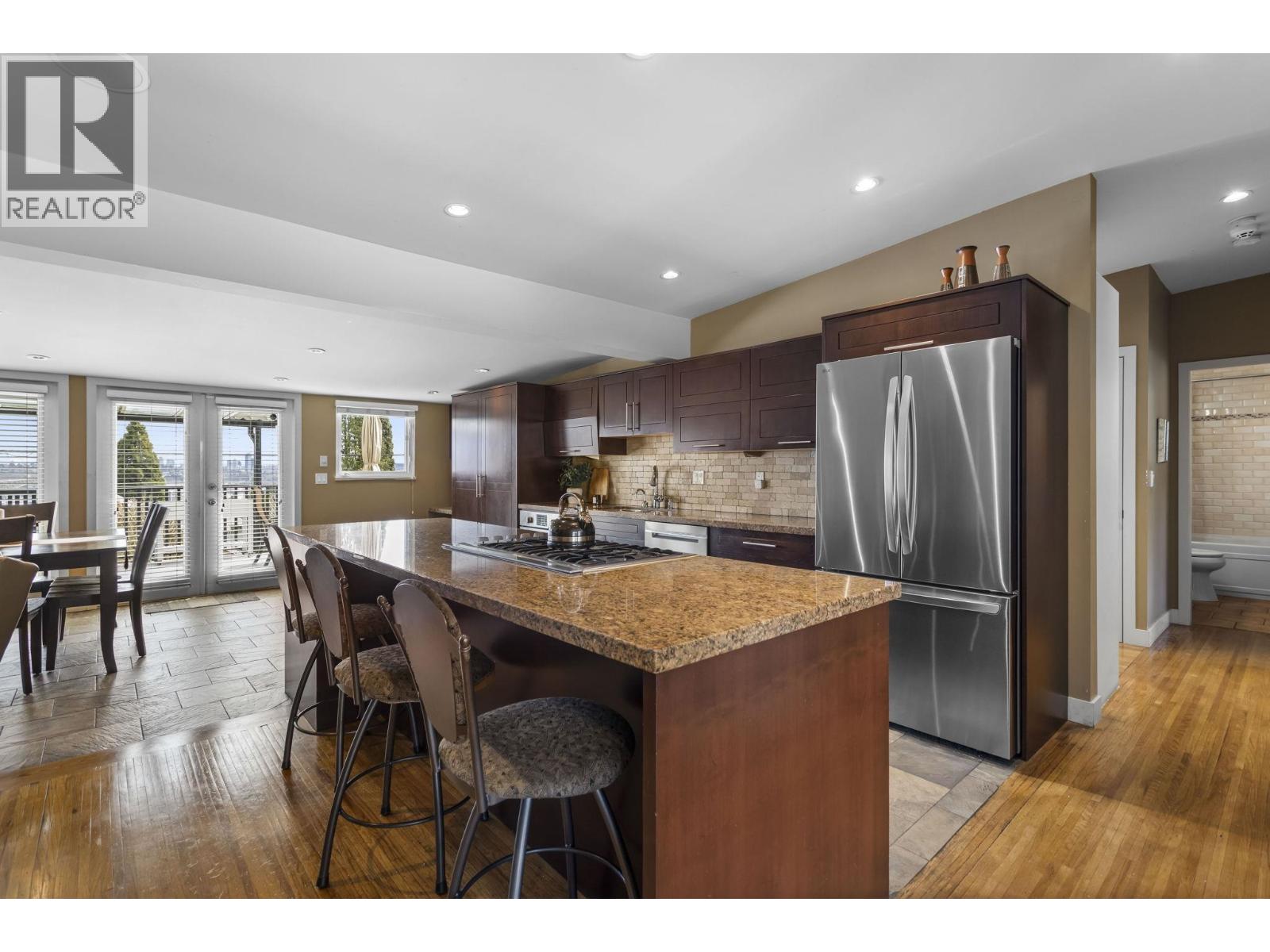 831 Whitchurch Street, North Vancouver, British Columbia  V7L 2A5 - Photo 8 - R3108209