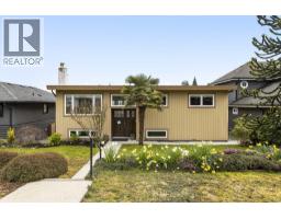 831 WHITCHURCH STREET, North Vancouver, British Columbia
