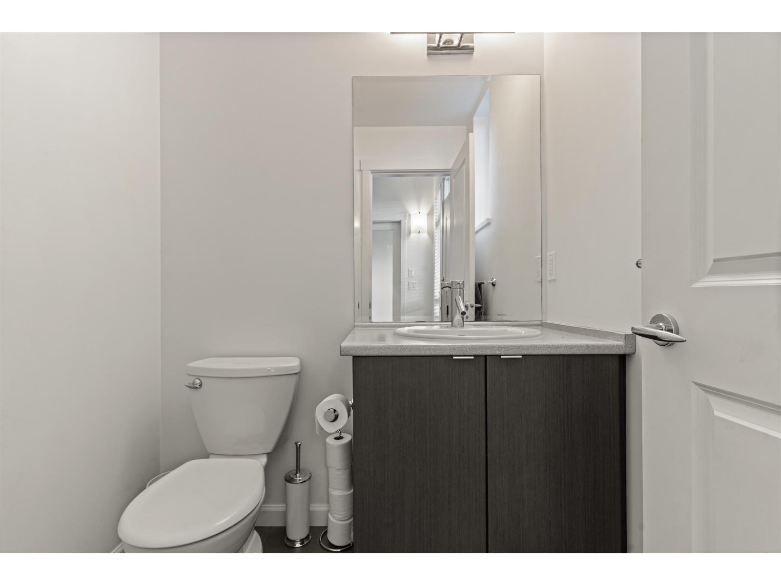 6893 195a Street, Surrey, British Columbia  V4N 6K3 - Photo 6 - R3106715