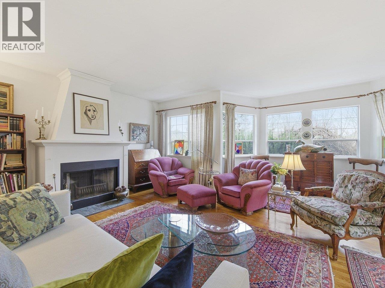 4508 W 12th Avenue, Vancouver, British Columbia V6R 2R5 - Photo 5 - R3108144