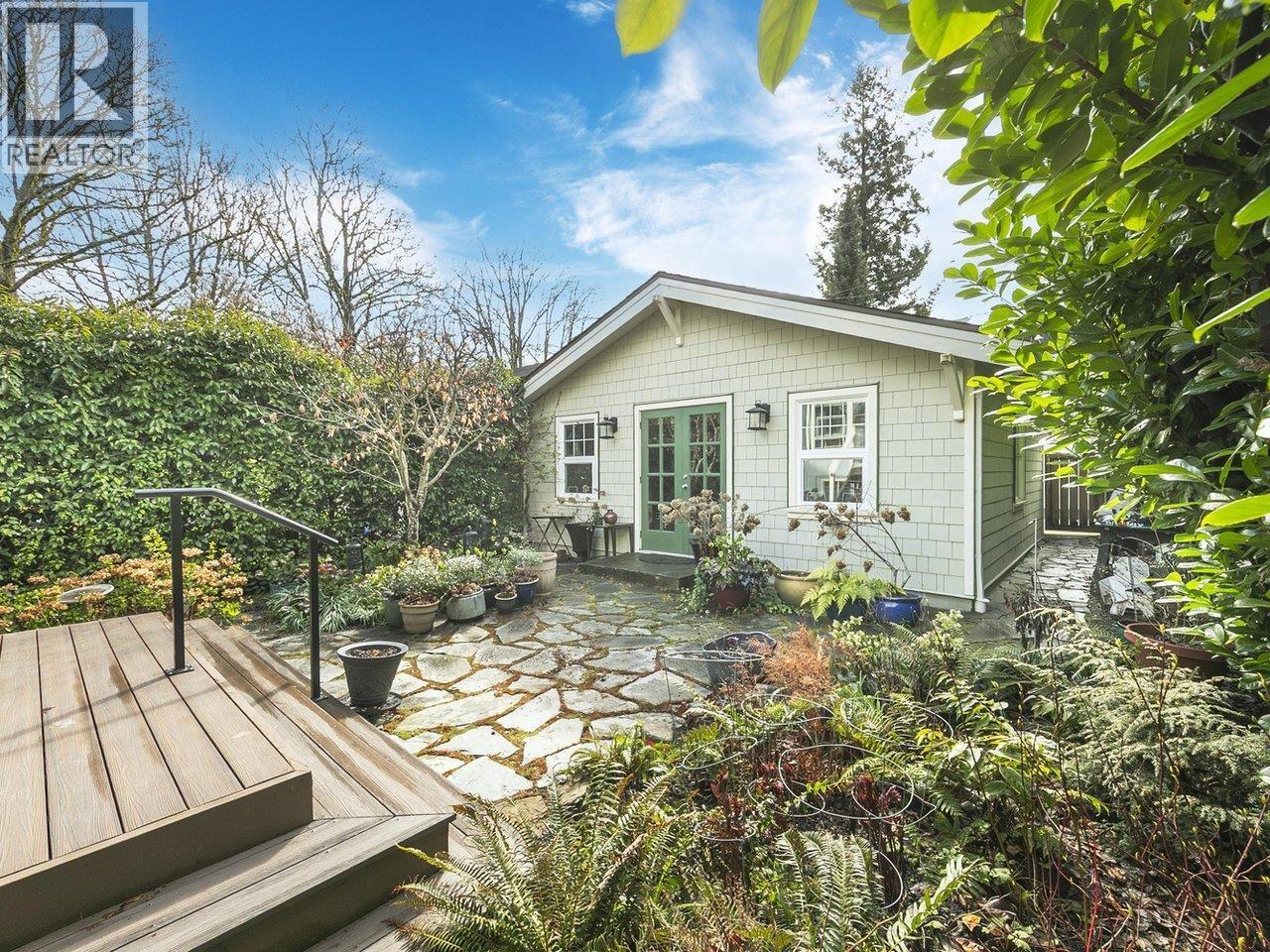 4508 W 12th Avenue, Vancouver, British Columbia V6R 2R5 - Photo 15 - R3108144