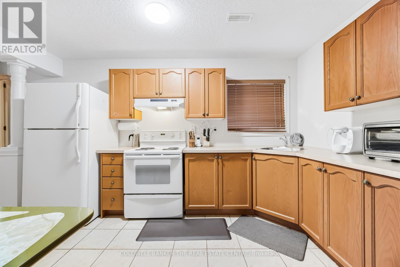 67 Macbride Crescent, Vaughan, Ontario  L6A 3R3 - Photo 30 - N12912286