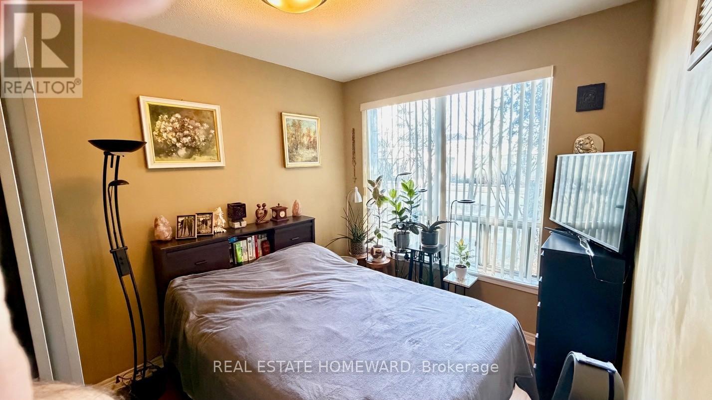 108 - 50 Disera Drive, Vaughan, Ontario  L4J 9E9 - Photo 11 - N12967038