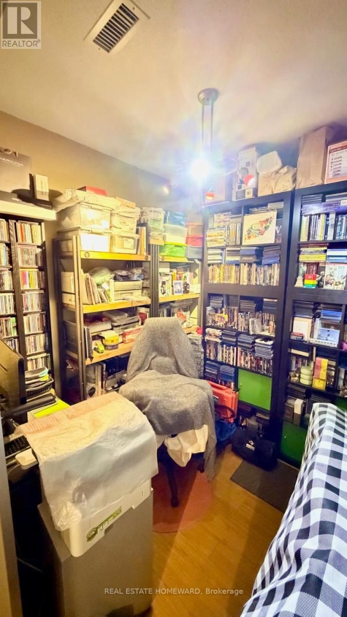 108 - 50 Disera Drive, Vaughan, Ontario  L4J 9E9 - Photo 15 - N12967038