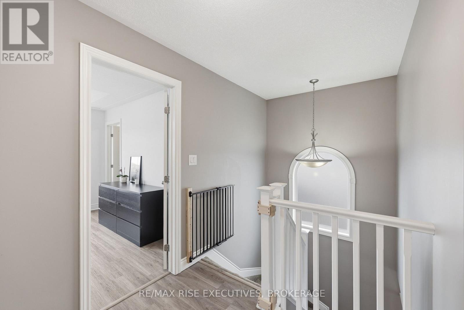 203 Kildare Avenue, Loyalist, Ontario  K7N 0A4 - Photo 18 - X12934338