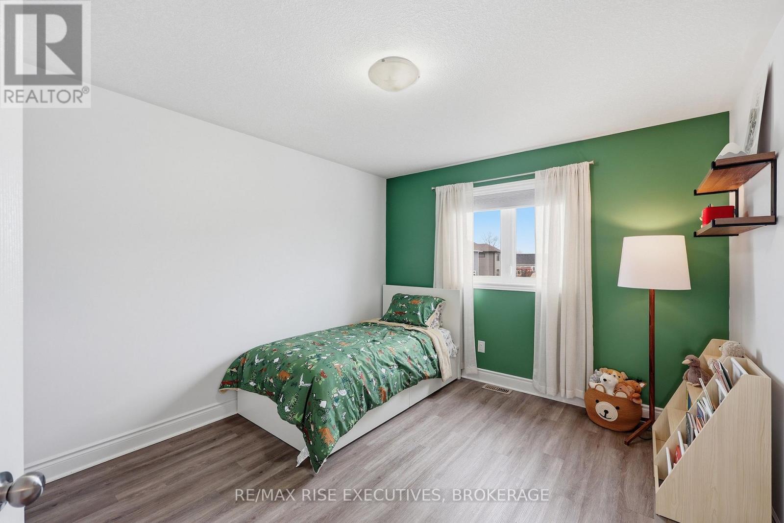 203 Kildare Avenue, Loyalist, Ontario  K7N 0A4 - Photo 25 - X12934338