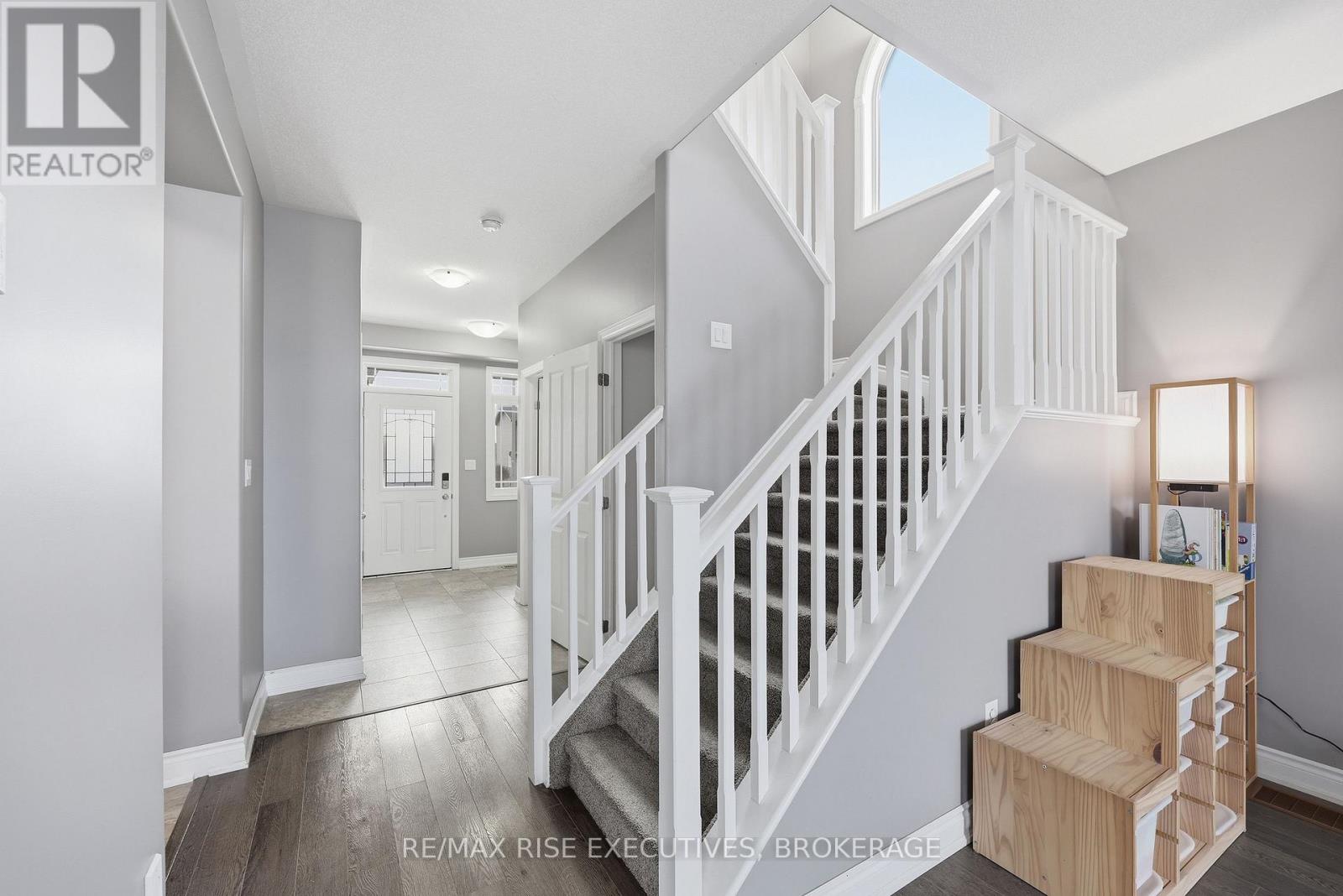 203 Kildare Avenue, Loyalist, Ontario  K7N 0A4 - Photo 17 - X12934338