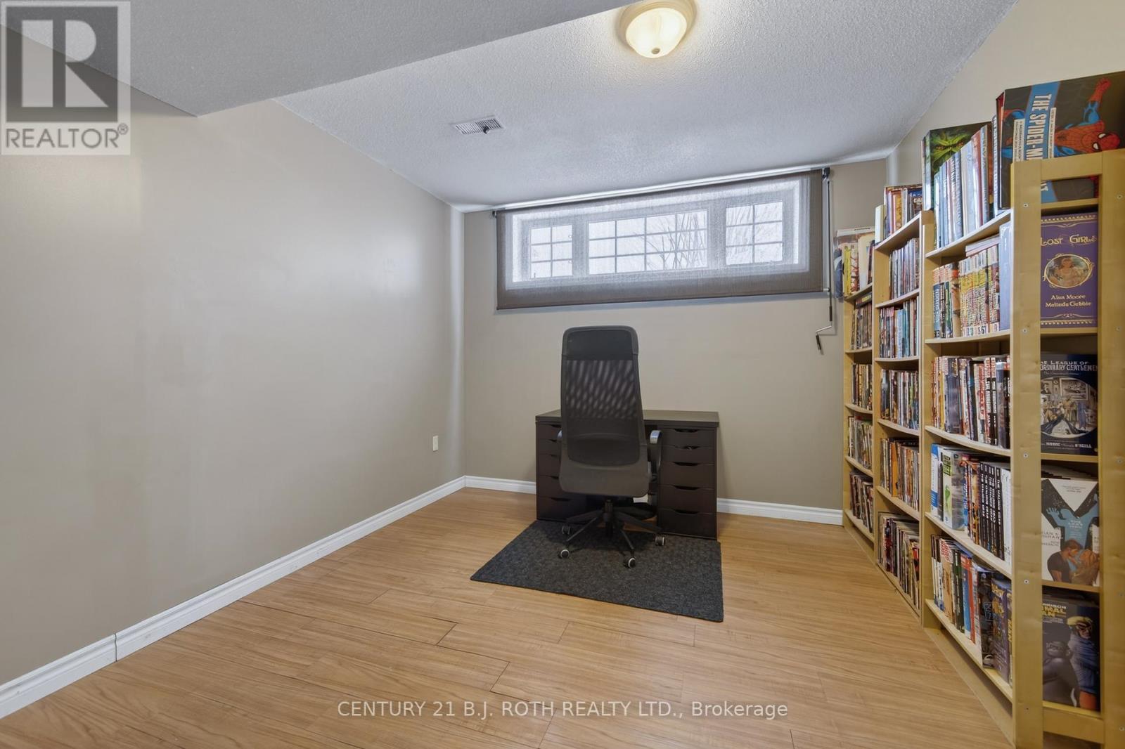 115 Lion's Gate Boulevard, Barrie (Little Lake), Ontario  L4M 7E5 - Photo 13 - S12968400