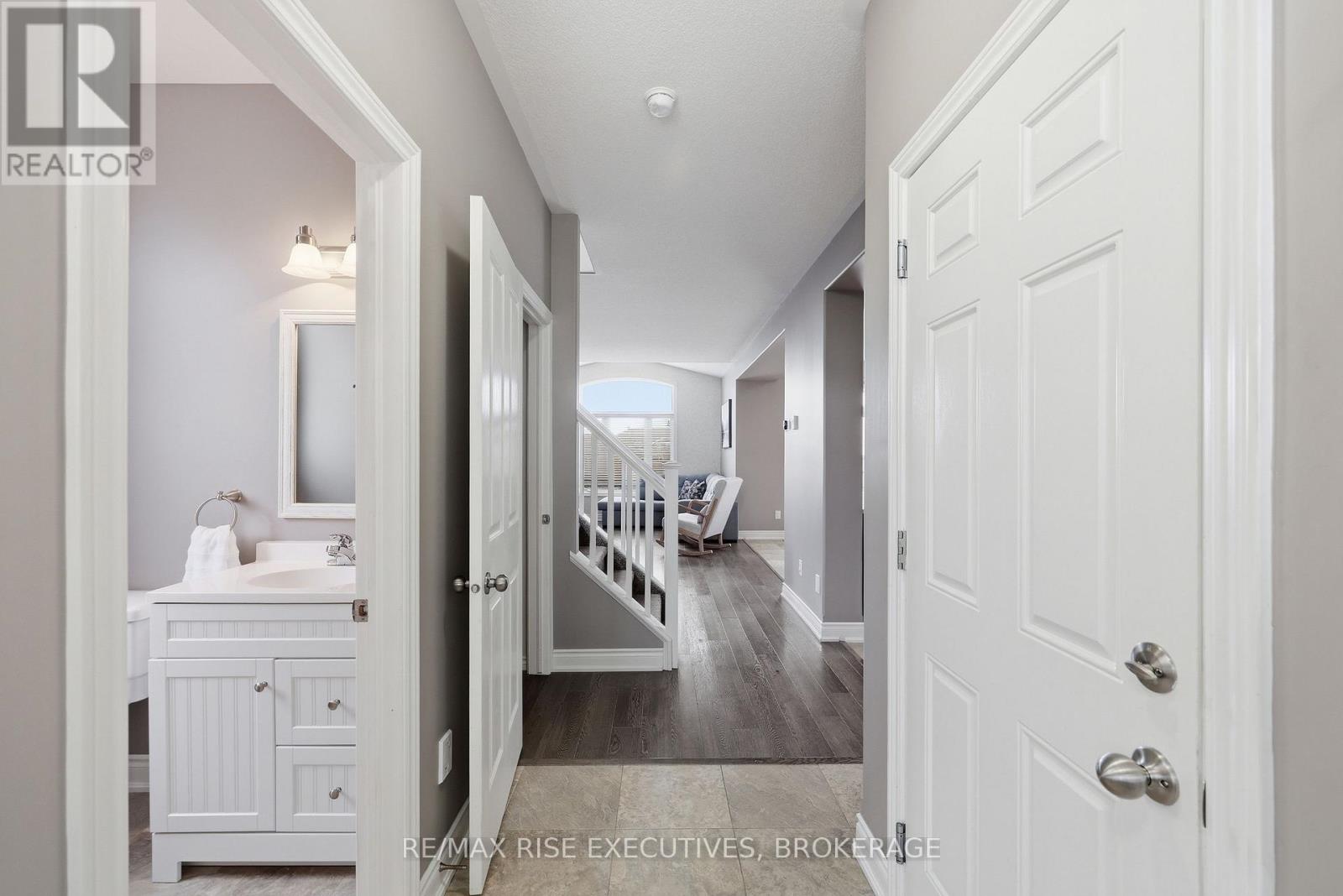 203 Kildare Avenue, Loyalist, Ontario  K7N 0A4 - Photo 3 - X12934338