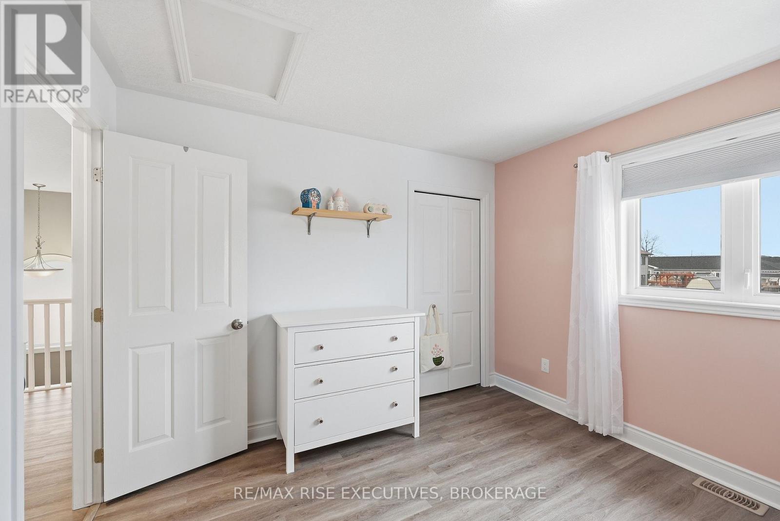 203 Kildare Avenue, Loyalist, Ontario  K7N 0A4 - Photo 30 - X12934338