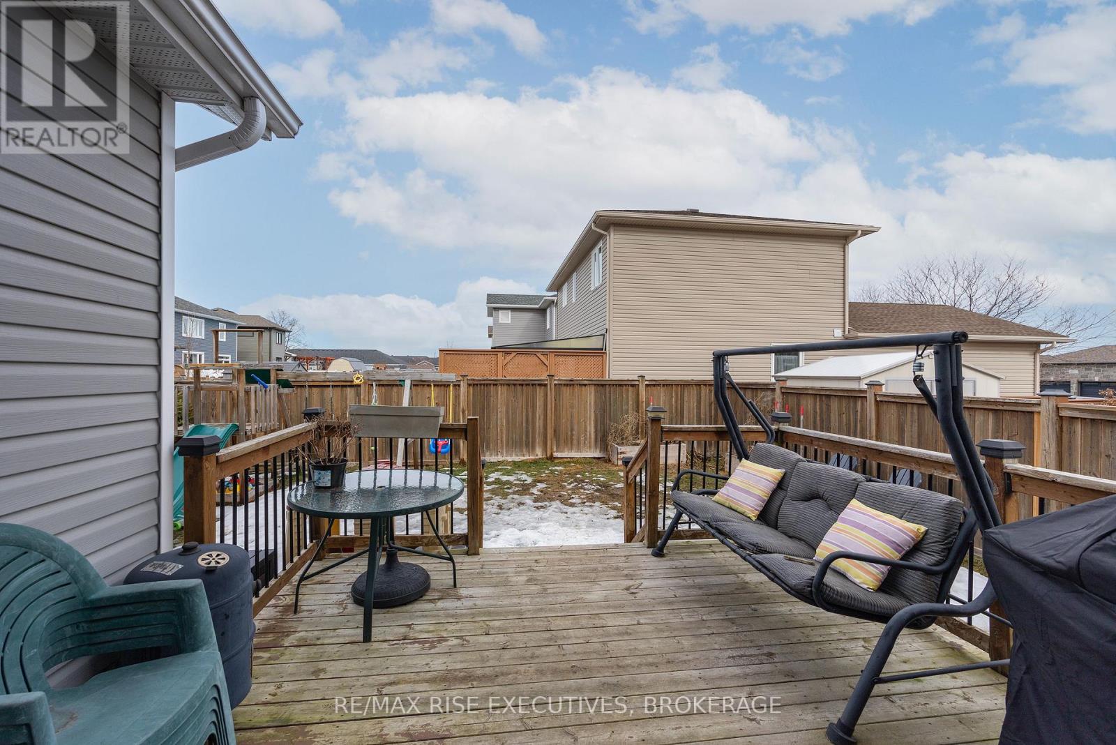 203 Kildare Avenue, Loyalist, Ontario  K7N 0A4 - Photo 39 - X12934338