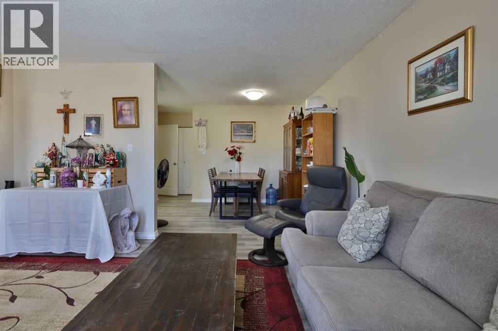 6403a 49 Avenue, Camrose, Alberta  T4V 0P6 - Photo 7 - A2299193