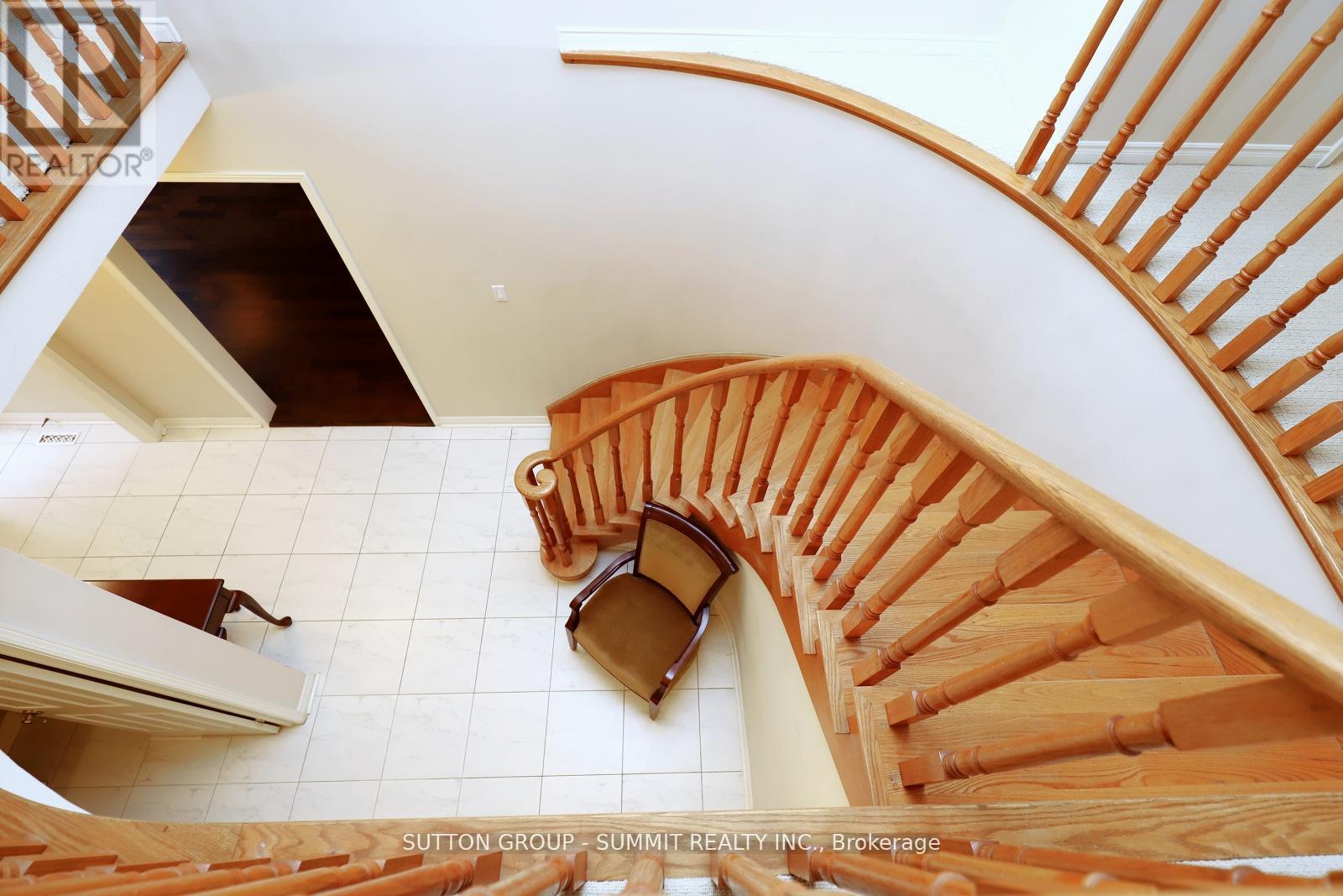 2654 Ambercroft Trail, Mississauga, Ontario  L5M 4K1 - Photo 18 - W12968418