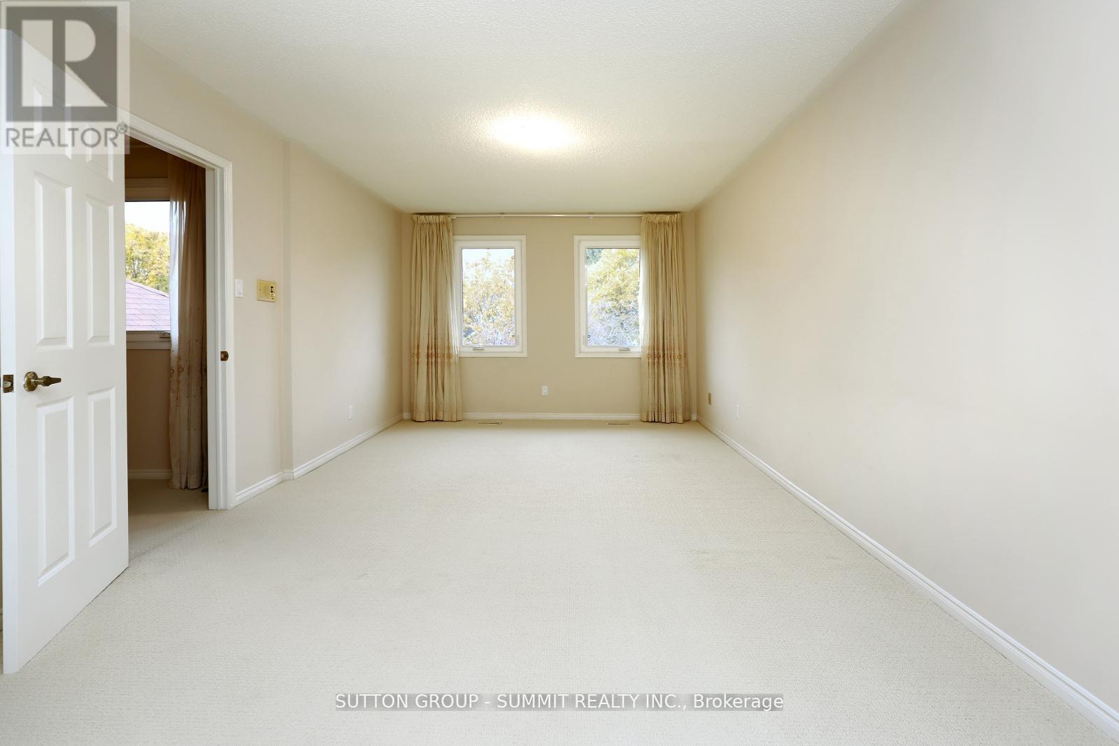 2654 Ambercroft Trail, Mississauga, Ontario  L5M 4K1 - Photo 20 - W12968418