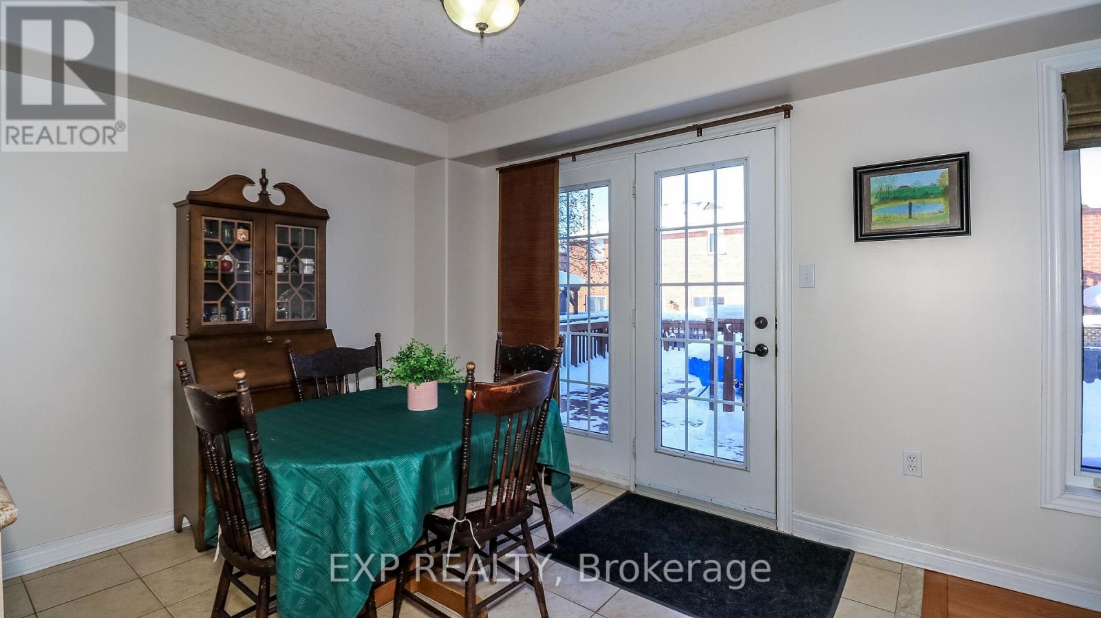 40 Benjamin Lane, Barrie, Ontario  L4N 0S2 - Photo 12 - S12761212