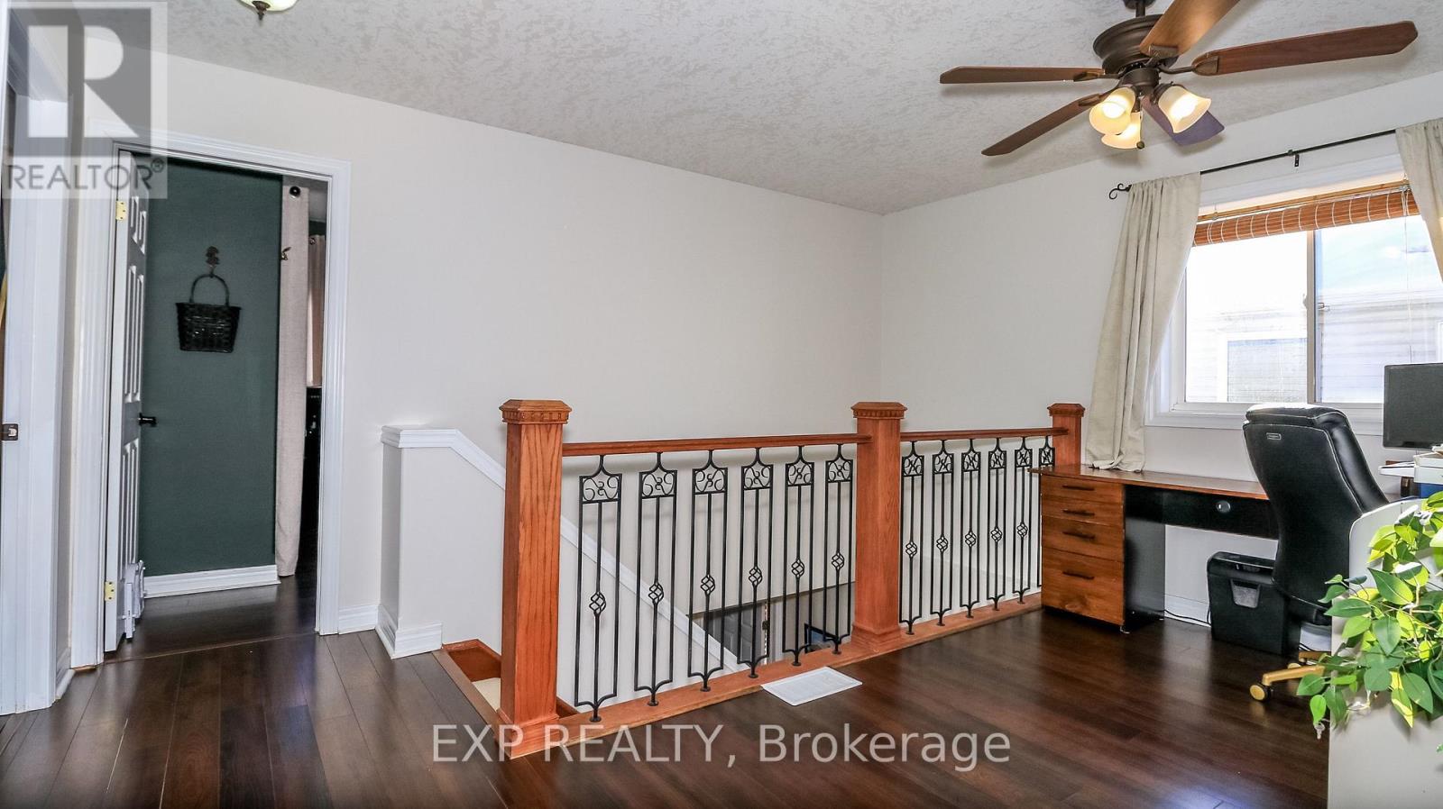 40 Benjamin Lane, Barrie, Ontario  L4N 0S2 - Photo 32 - S12761212