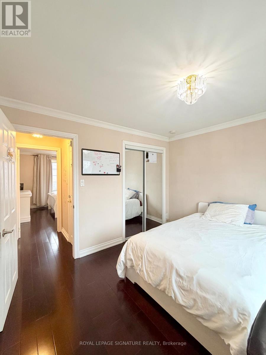 1830 Christopher Road, Mississauga, Ontario  L5J 2K8 - Photo 29 - W12968398