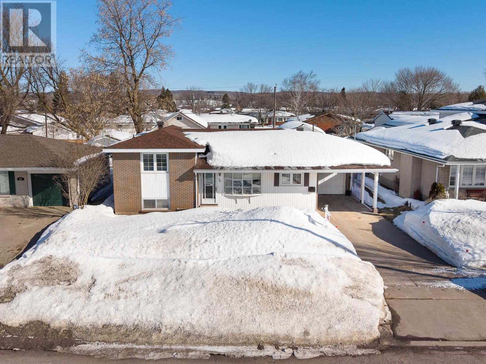 20 Rushmere Dr, Sault Ste. Marie, Ontario  P6C 2T2 - Photo 27 - SM260605