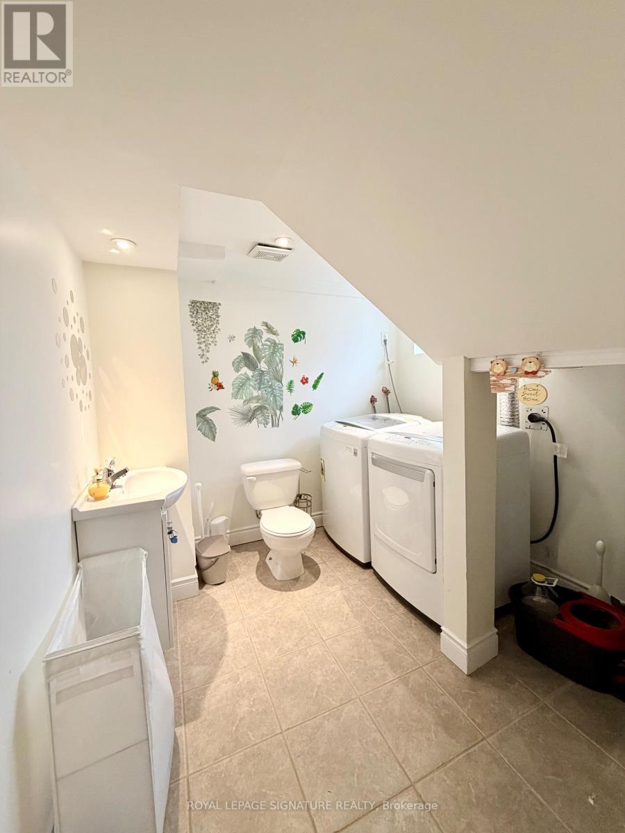 1830 Christopher Road, Mississauga, Ontario  L5J 2K8 - Photo 37 - W12968398