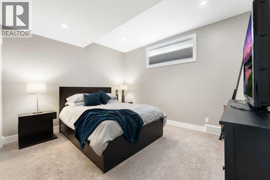 964 East Chestermere, Chestermere, Alberta  T1X 1R2 - Photo 43 - A2298539