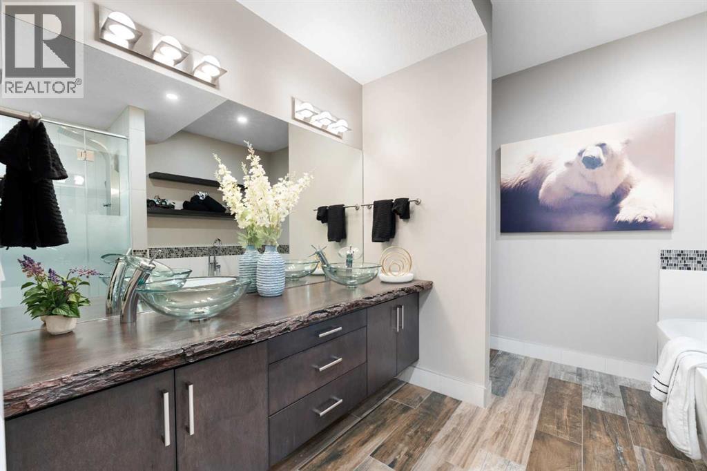 964 East Chestermere, Chestermere, Alberta  T1X 1R2 - Photo 44 - A2298539