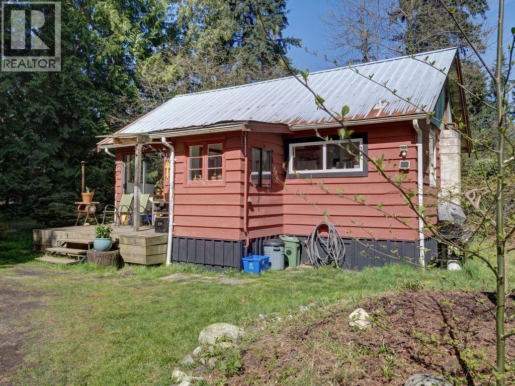 394 Pratt Road, Gibsons, British Columbia  V0N 1V4 - Photo 3 - R3108156