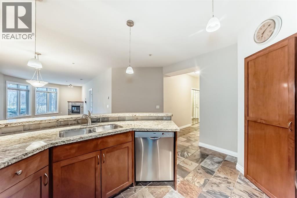 106, 6 Hemlock Crescent SW, Calgary, Alberta  T3C 2Z1 - Photo 7 - A2269175