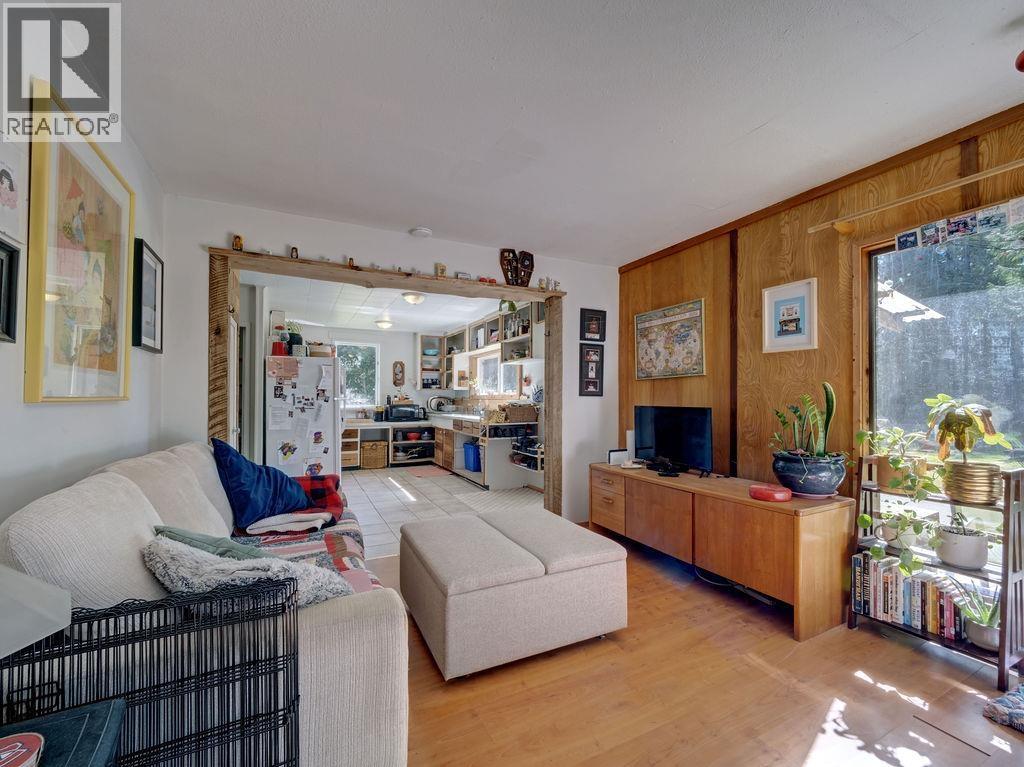 394 Pratt Road, Gibsons, British Columbia  V0N 1V4 - Photo 7 - R3108156