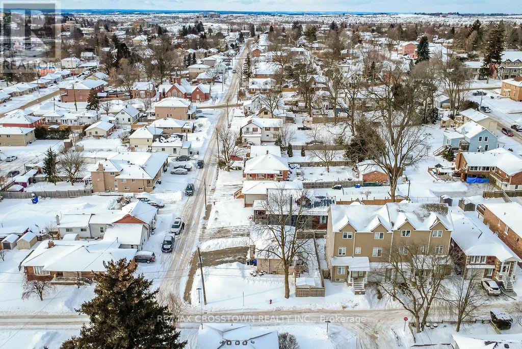 41 James Street, Bradford West Gwillimbury, Ontario  L3Z 2B2 - Photo 34 - N12739134