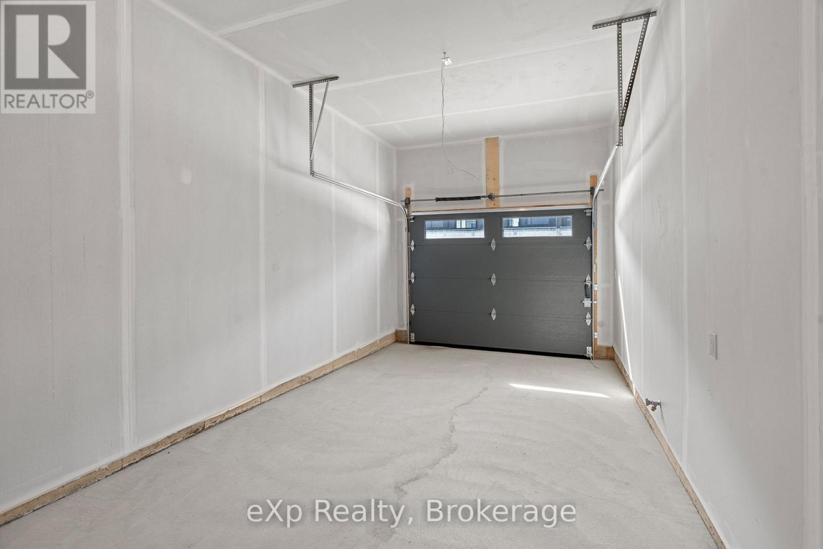 138 Tempera Street, Stratford, Ontario  N5A 0L6 - Photo 28 - X12968430