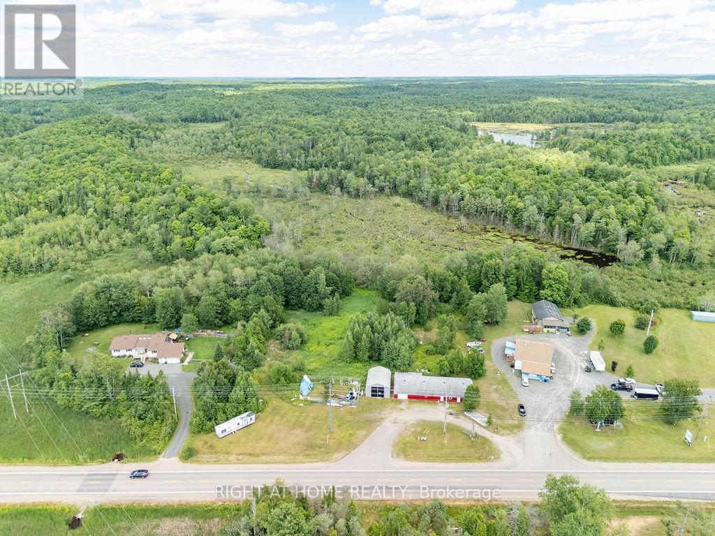 12541 Highway 41, Addington Highlands, Ontario  K0H 2G0 - Photo 10 - X12968424