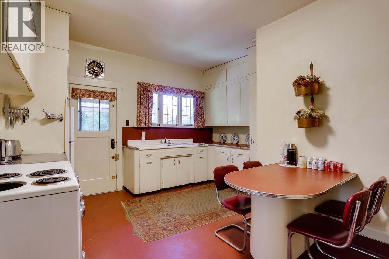 1825 Drummond Drive, Vancouver, British Columbia  V6T 1B7 - Photo 14 - R3108095