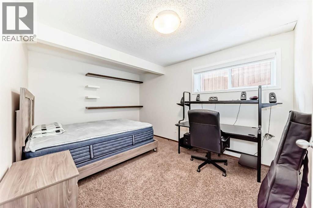 7 Tuscany Ridge Crescent NW, Calgary, Alberta  T3L 3C8 - Photo 39 - A2296910