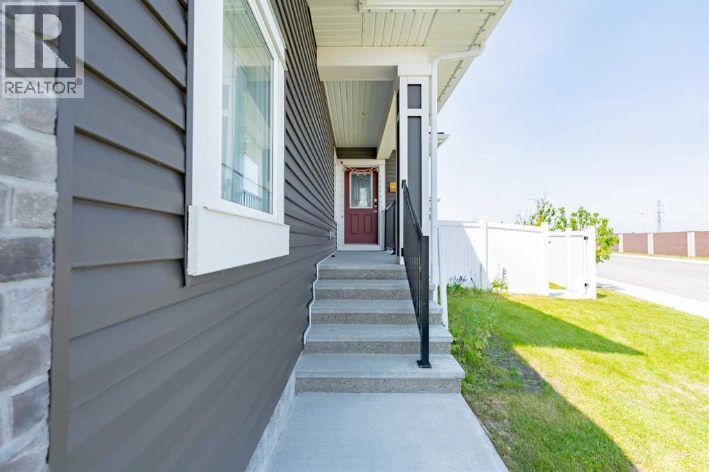 310 Red Sky Terrace NE, Calgary, Alberta  T3N 1N1 - Photo 2 - A2296953