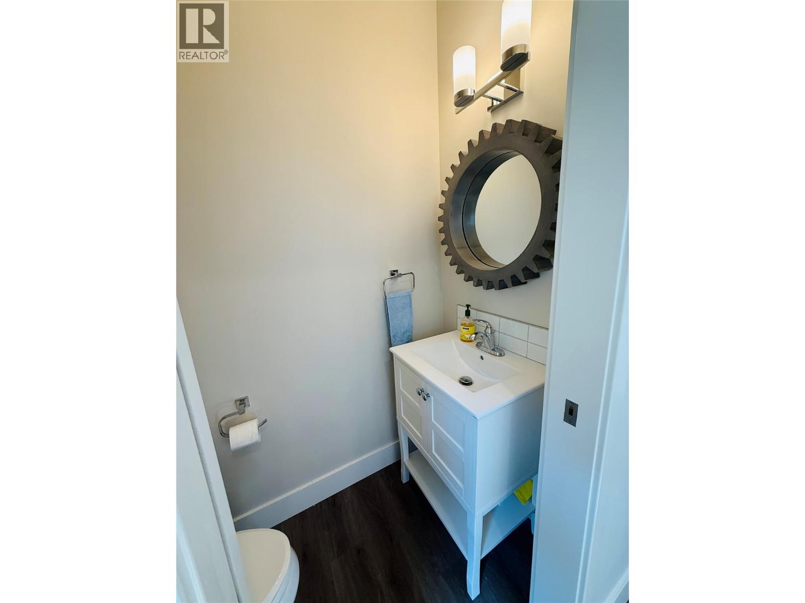 705 Kpokl Road, Invermere, British Columbia  V0A 1K0 - Photo 16 - 10361673