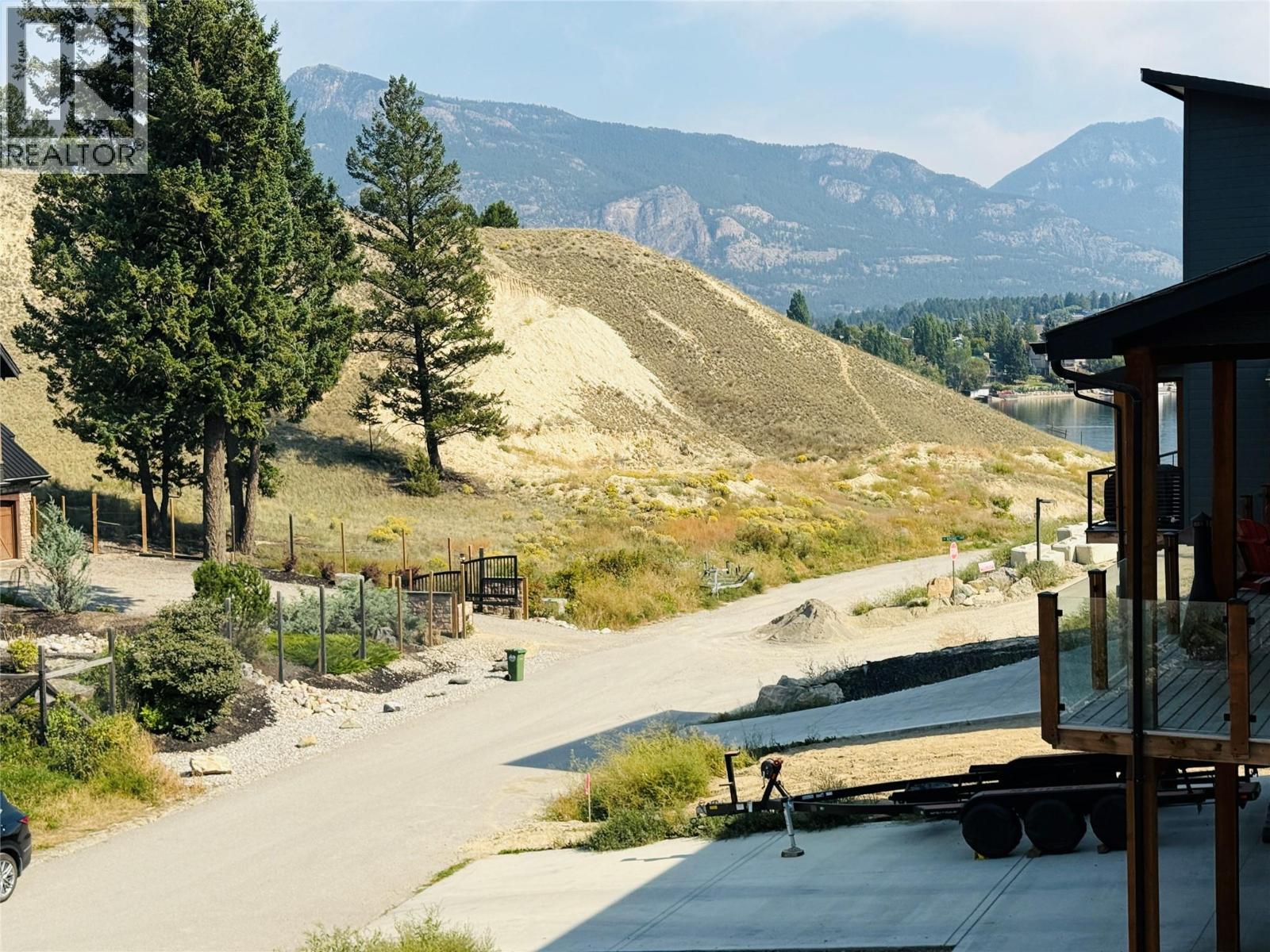705 Kpokl Road, Invermere, British Columbia  V0A 1K0 - Photo 23 - 10361673