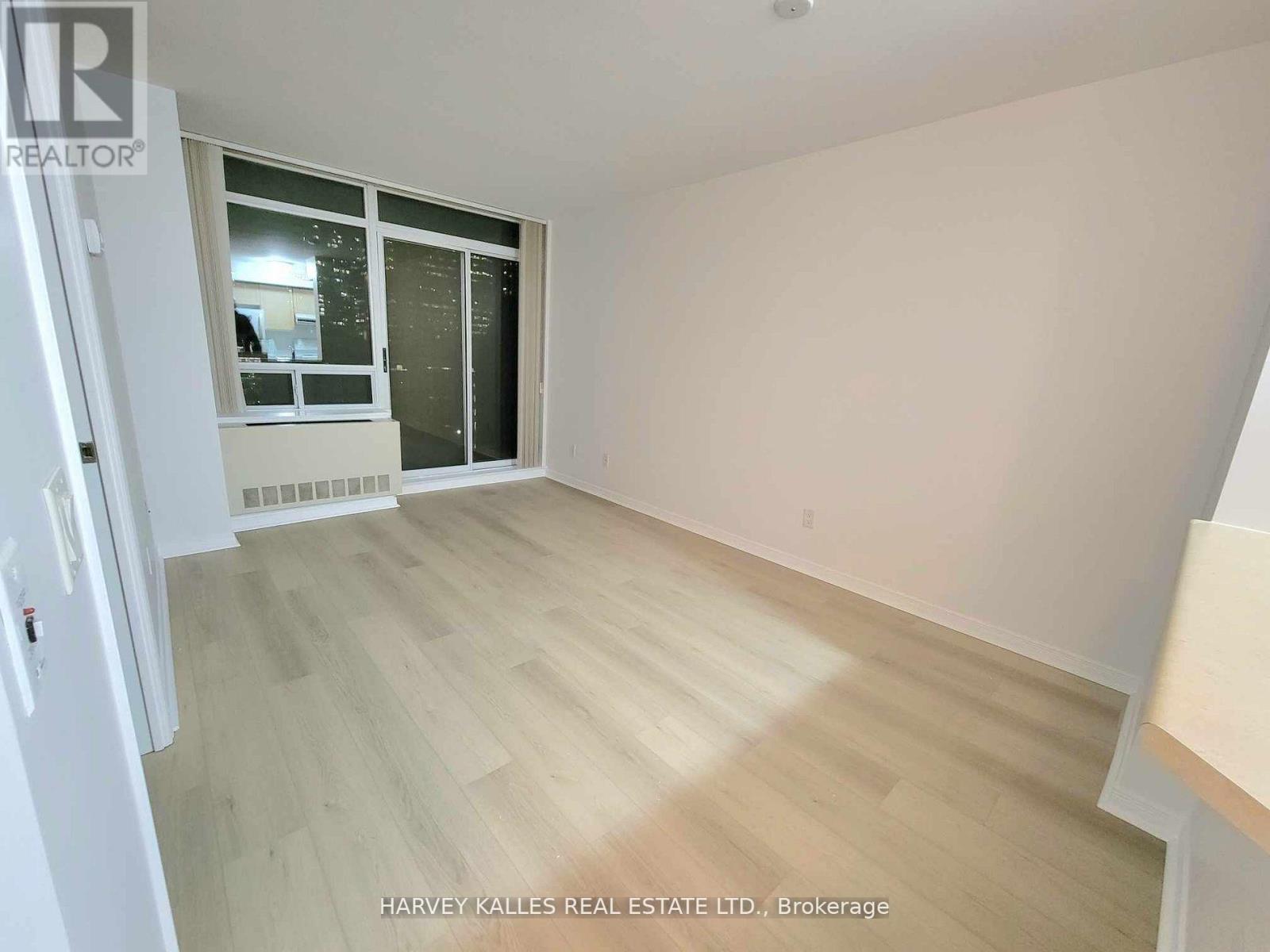 1009 - 155 Beecroft Road, Toronto, Ontario  M2N 7C6 - Photo 4 - C12968432