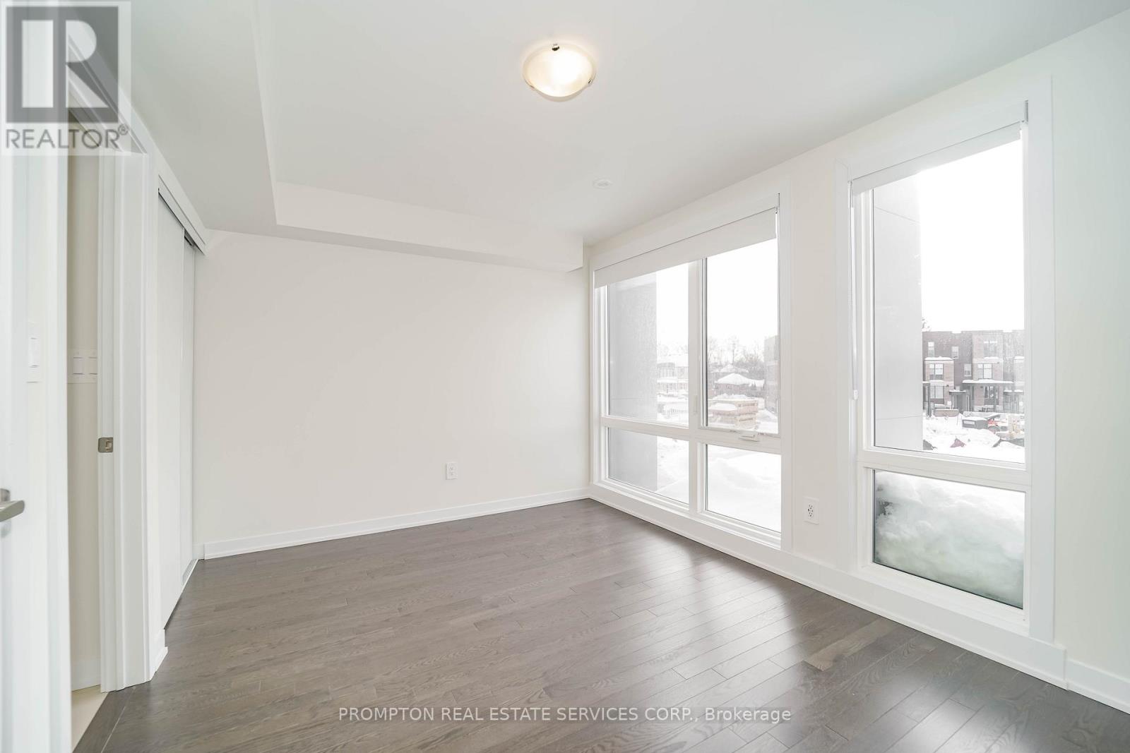 38 Green Gardens Upper Boulevard, Toronto, Ontario  M6A 0E6 - Photo 17 - C12968506