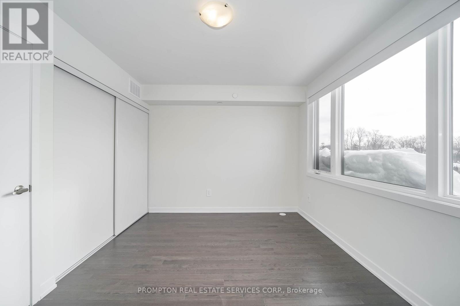 38 Green Gardens Upper Boulevard, Toronto, Ontario  M6A 0E6 - Photo 28 - C12968506