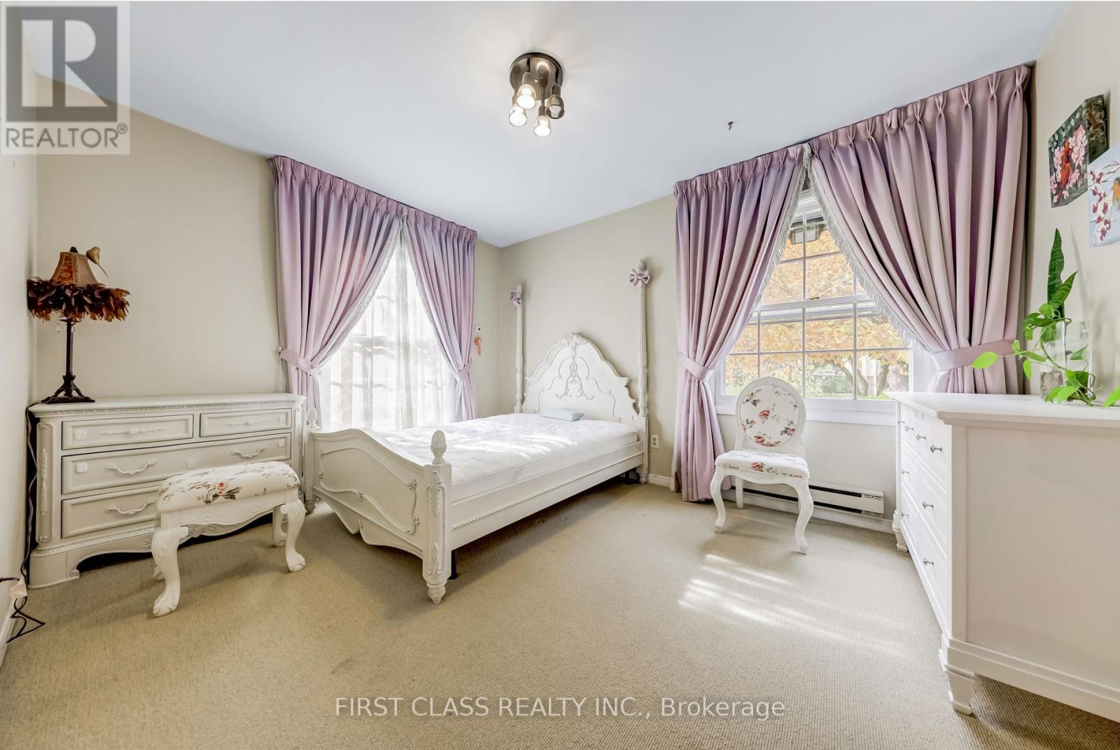 26 York Road, Toronto, Ontario  M2L 1M8 - Photo 18 - C12968512