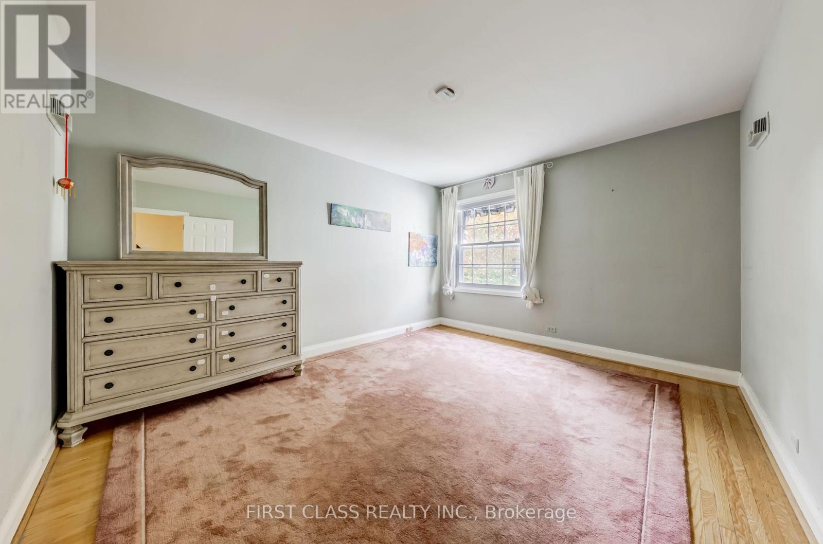 26 York Road, Toronto, Ontario  M2L 1M8 - Photo 20 - C12968512