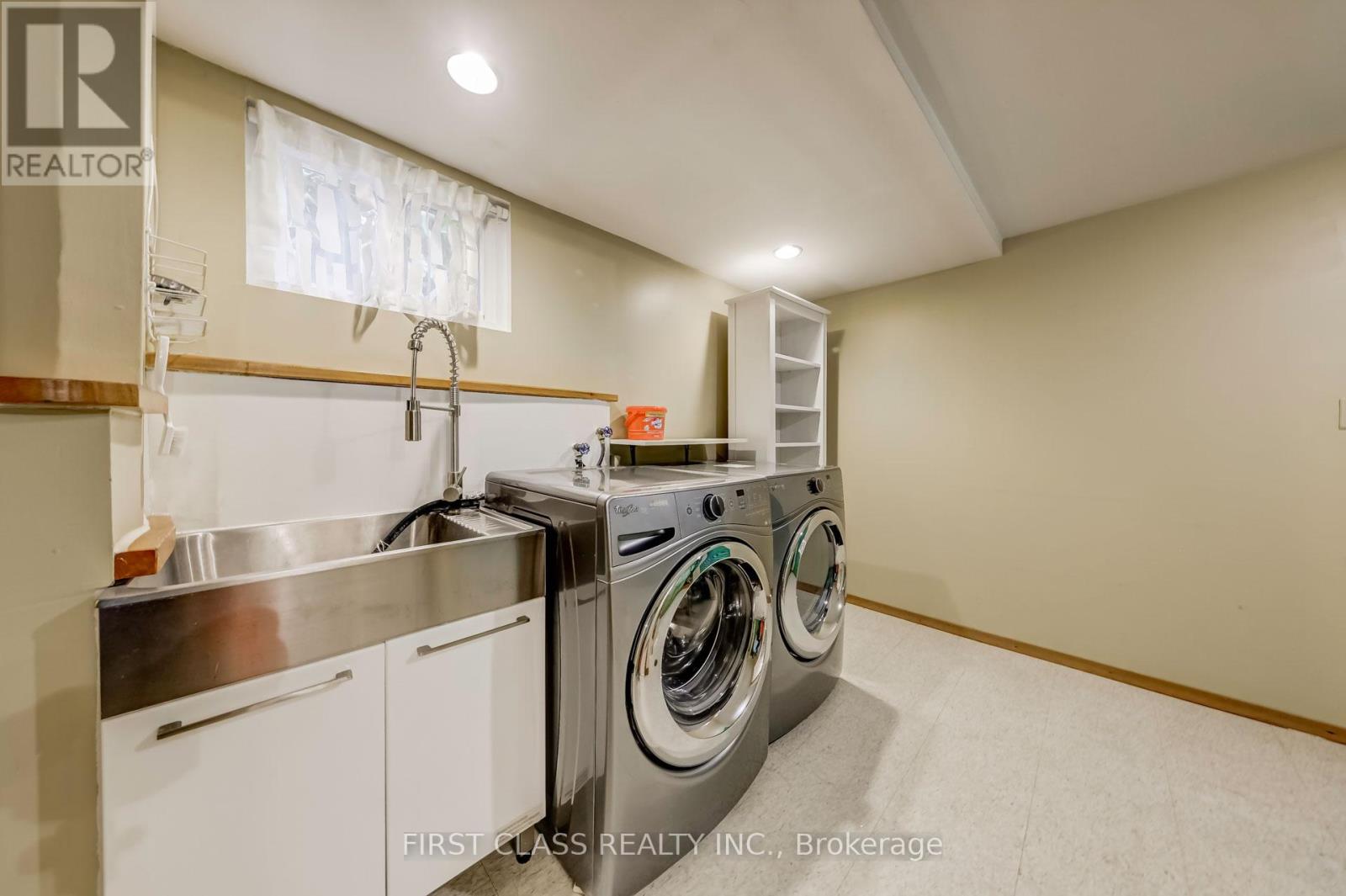 26 York Road, Toronto, Ontario  M2L 1M8 - Photo 27 - C12968512