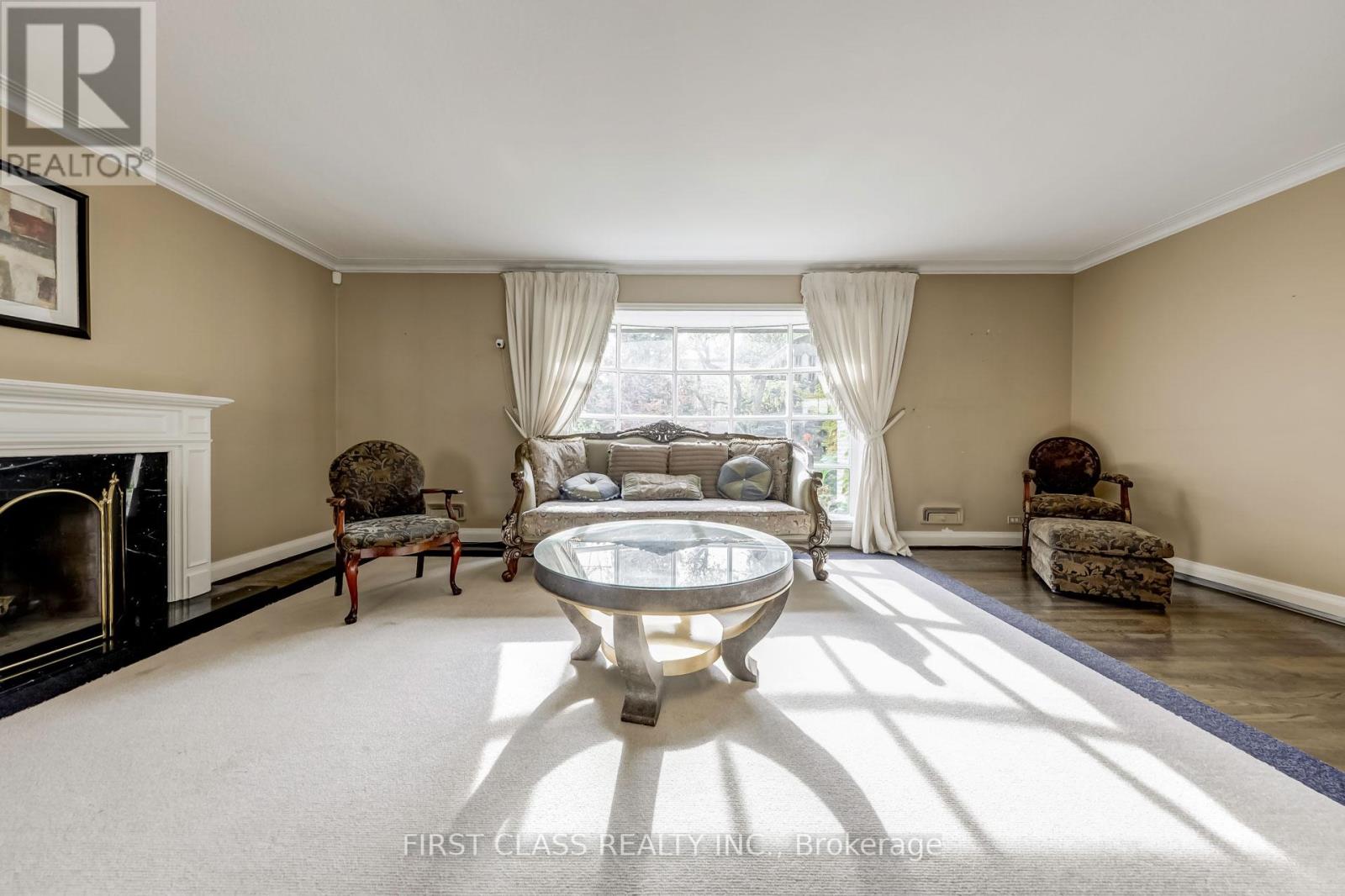 26 York Road, Toronto, Ontario  M2L 1M8 - Photo 9 - C12968512