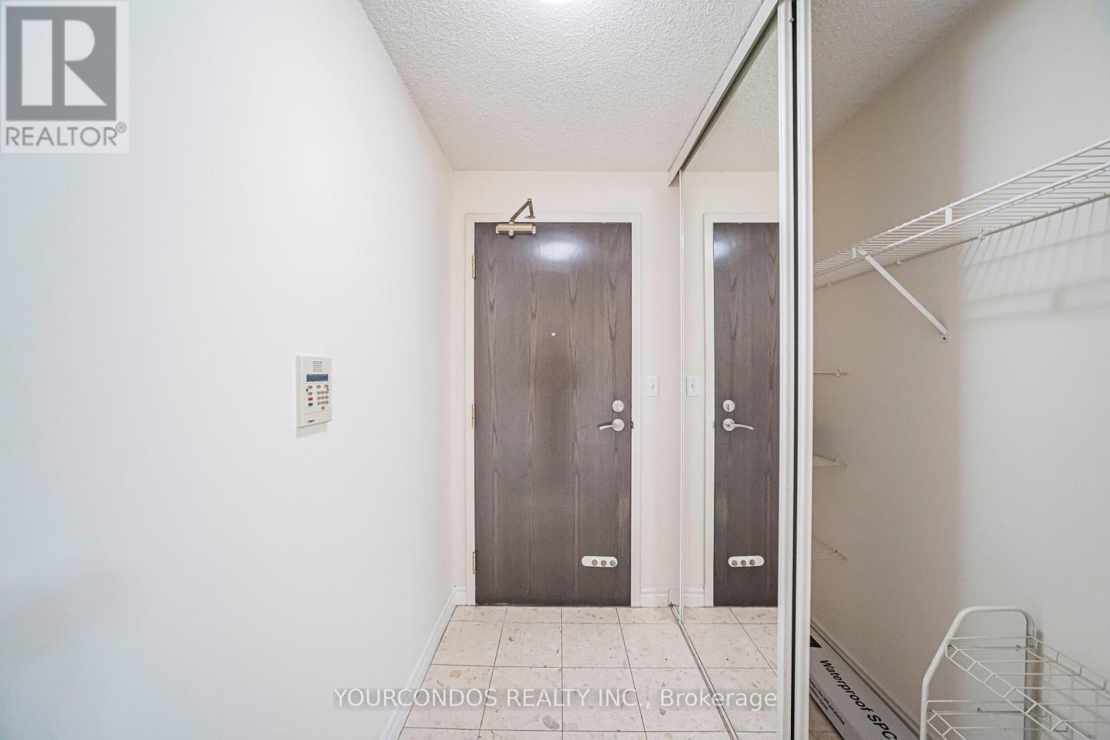 802 - 18 Spring Garden Avenue, Toronto, Ontario  M2N 7M2 - Photo 4 - C12968514