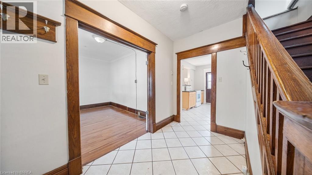 47 Grey Street, Brantford, Ontario  N3T 2T1 - Photo 6 - 40818331