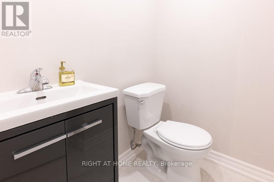 6 Bellvare Crescent, Toronto, Ontario  M1R 2M9 - Photo 20 - E12968452