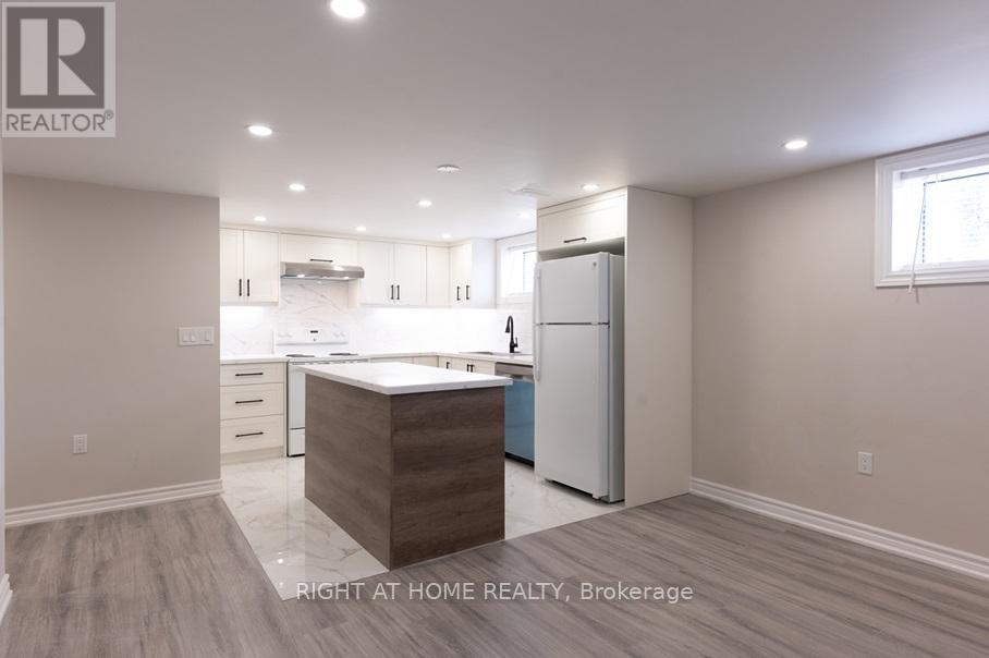 6 Bellvare Crescent, Toronto, Ontario  M1R 2M9 - Photo 8 - E12968452